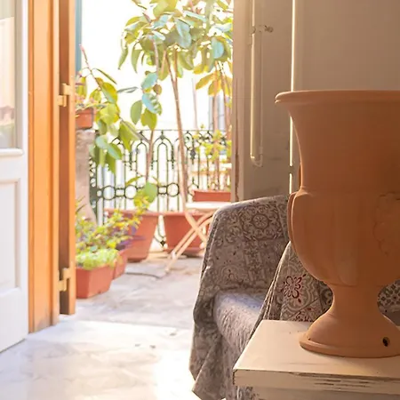 Antica Dimora Dei Nonni Bed & Breakfast 3*